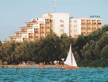 Aranypart Szallo-Koezoessegi Szallashely Siófok Esterno foto